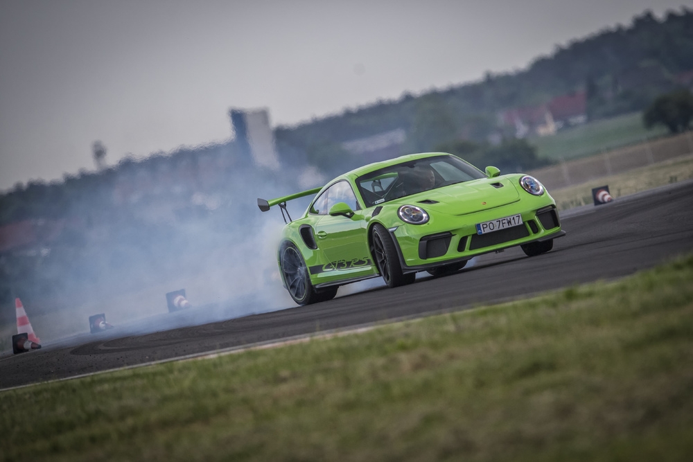 Właśnie ruszyła polska edycja programu szkoleniowego Porsche Experience!