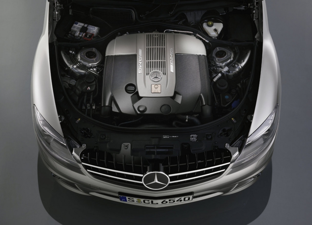 Dwa nowe silnik Mercedesa 