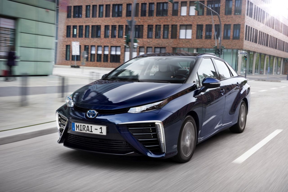 Elektryfikacja według Toyoty