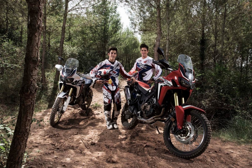 Marquez i Barreda biorą w obroty nową Hondę Africa Twin