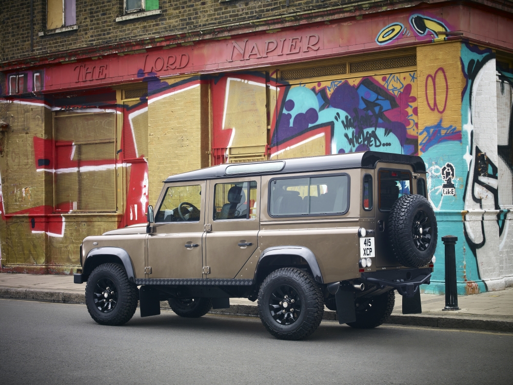 Land Rover Defender Special Edition