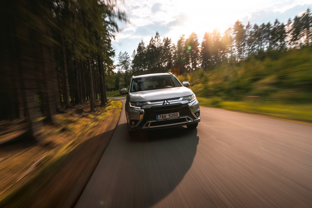 Outlander i Eclipse Cross 2020 już w salonach wraz z jesiennymi promocjami Mitsubishi