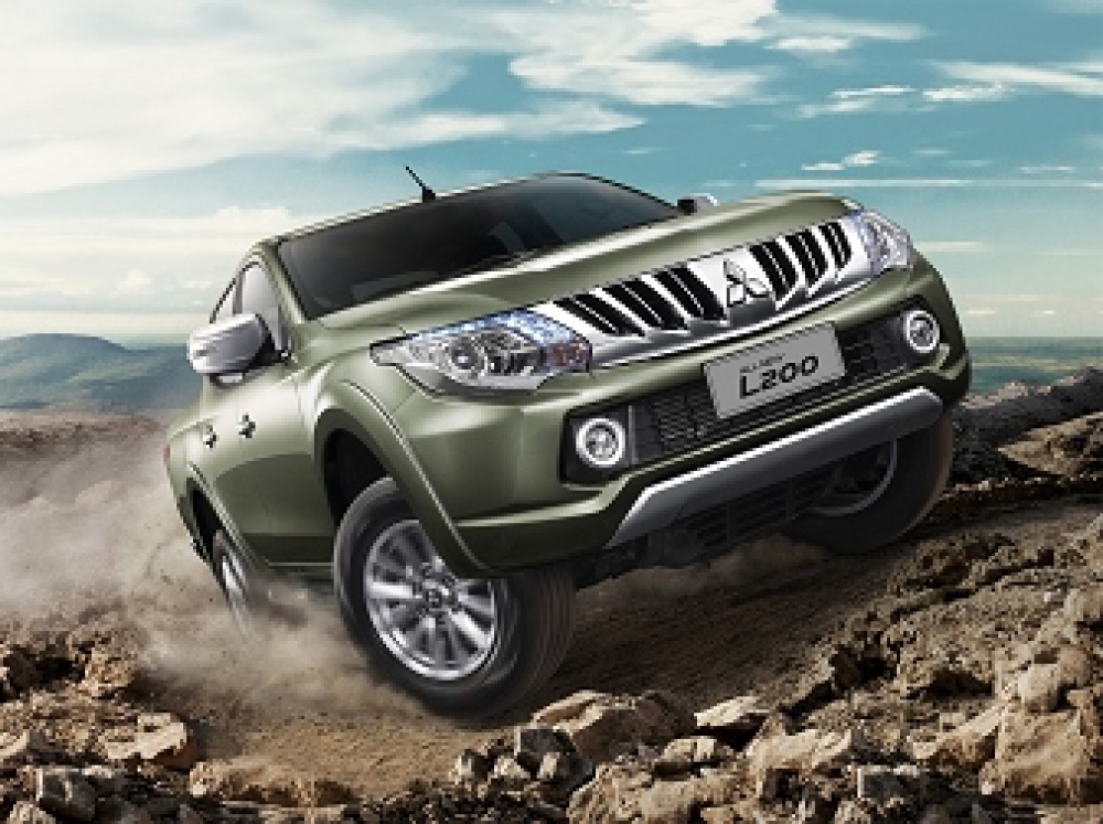 Nowe Mitsubishi L200 pikapem roku 2015