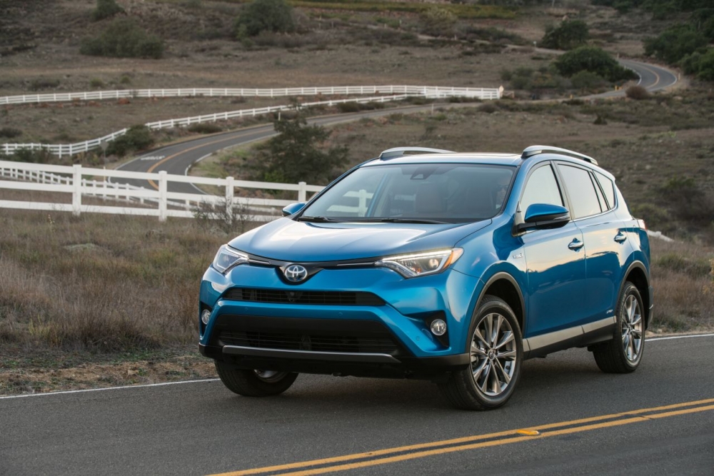 Toyota najczęściej nagradzanym producentem w rankingach J.D. Power 