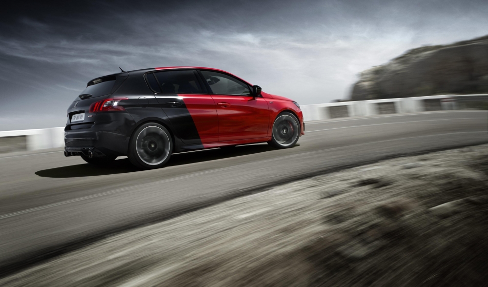 Peugeot 308 GTi oficjalnie