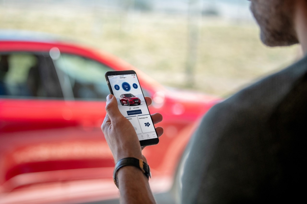 Co obejmuje bezpłatna usługa FordPass connect?