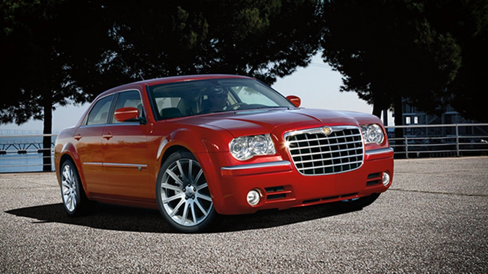 Nowy Chrysler 300C bez kamuflażu!  