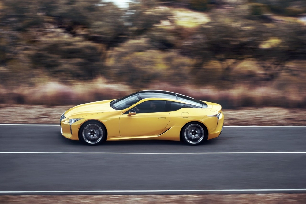 Lexus LC już w tym miesiącu u dealerów w USA