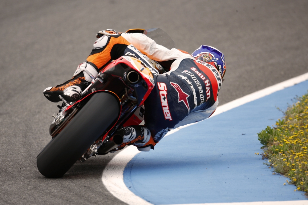Stoner nowym liderem MotoGP