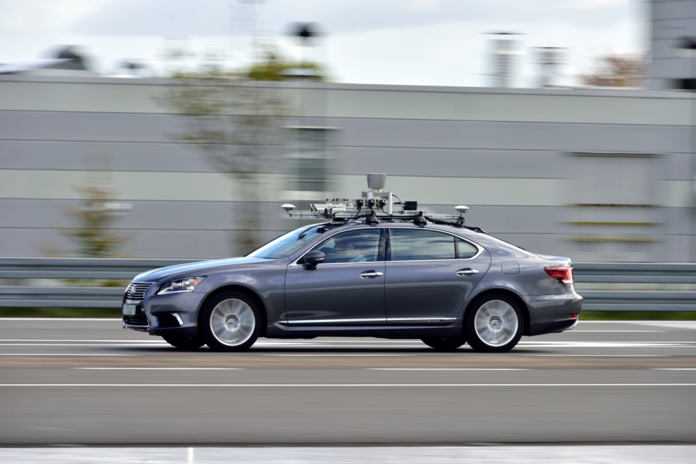 Globalna wizja Toyoty - autonomiczne auta kluczem do wyeliminowania wypadków
