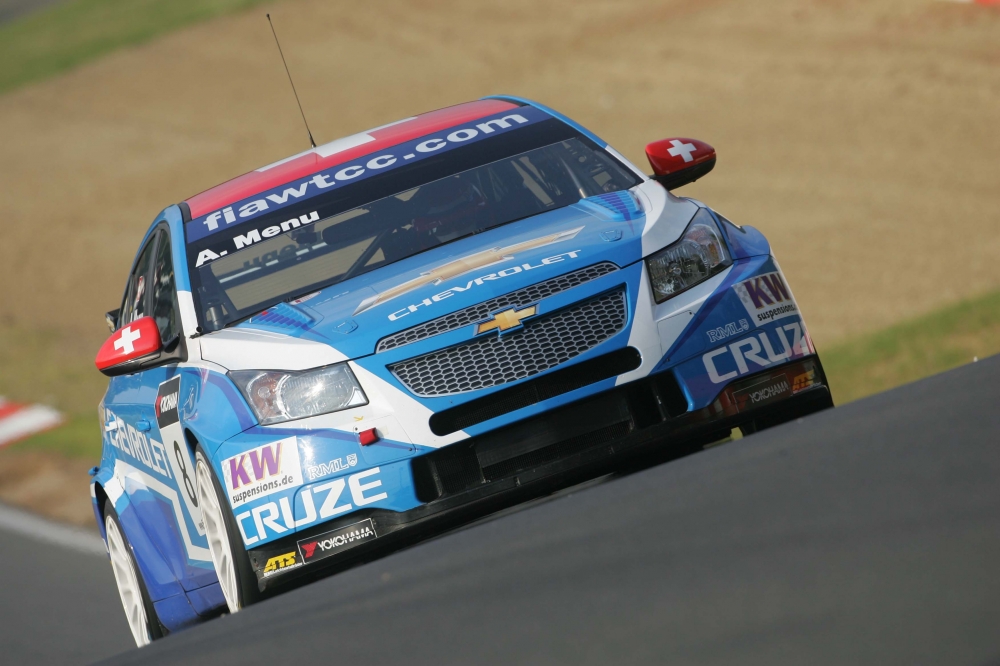 Niepokonane Chevrolety Cruze w wyścigu w Belgii 
