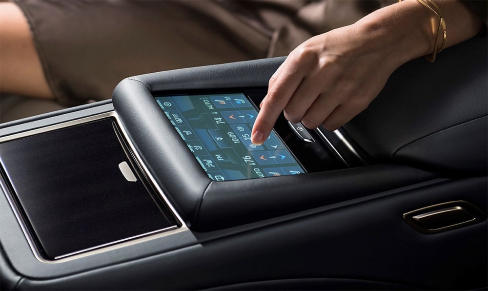 Ergonomiczny Lexus LS