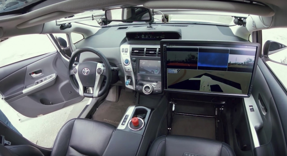 Toyota Prius+ samochodem autonomicznym w testach rosyjskiego Yandexu