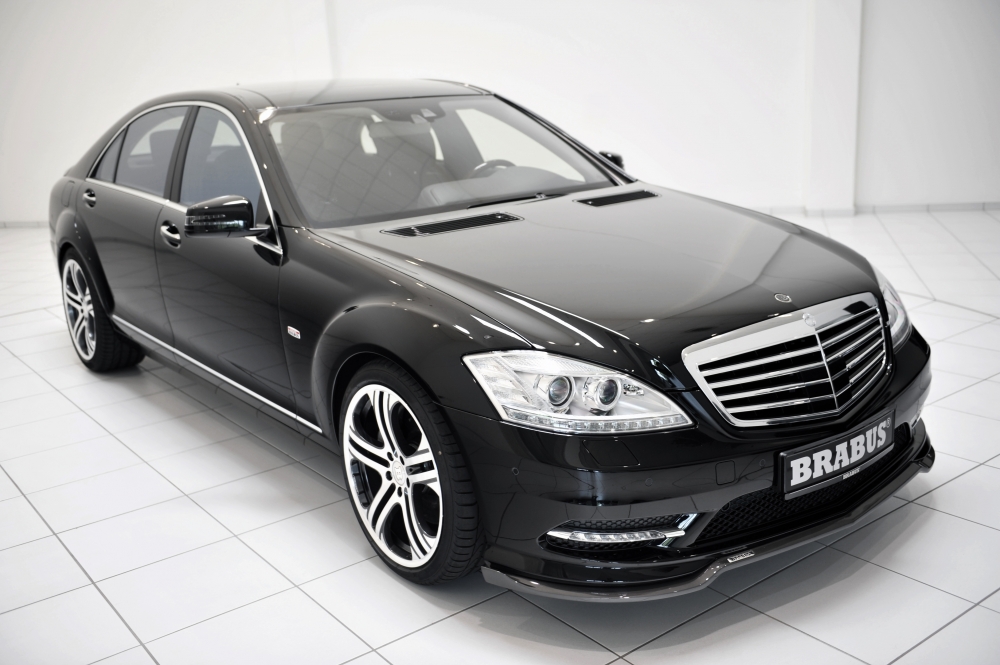 Brabus poprawia stylistykę Mercedesa