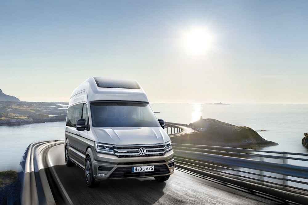 Koncepcyjna California XXL na bazie VW Craftera