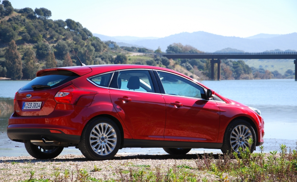 Nowy Ford Focus wspiera polską naukę