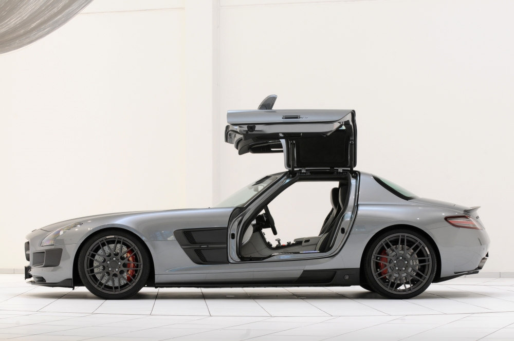 Brabus 700 Biturbo, czyli SLS na sterydach