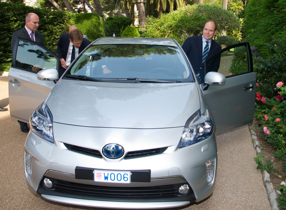 Prius Plug-In Hybrid testowany przez Księcia Monako