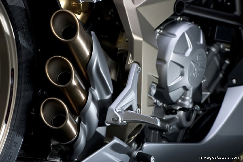 MV Agusta Rivale - poważny konkurent Ducati