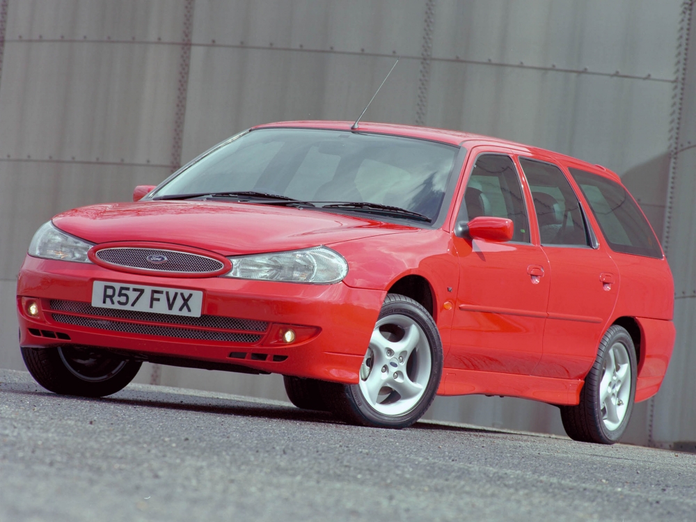 20 lat Forda Mondeo