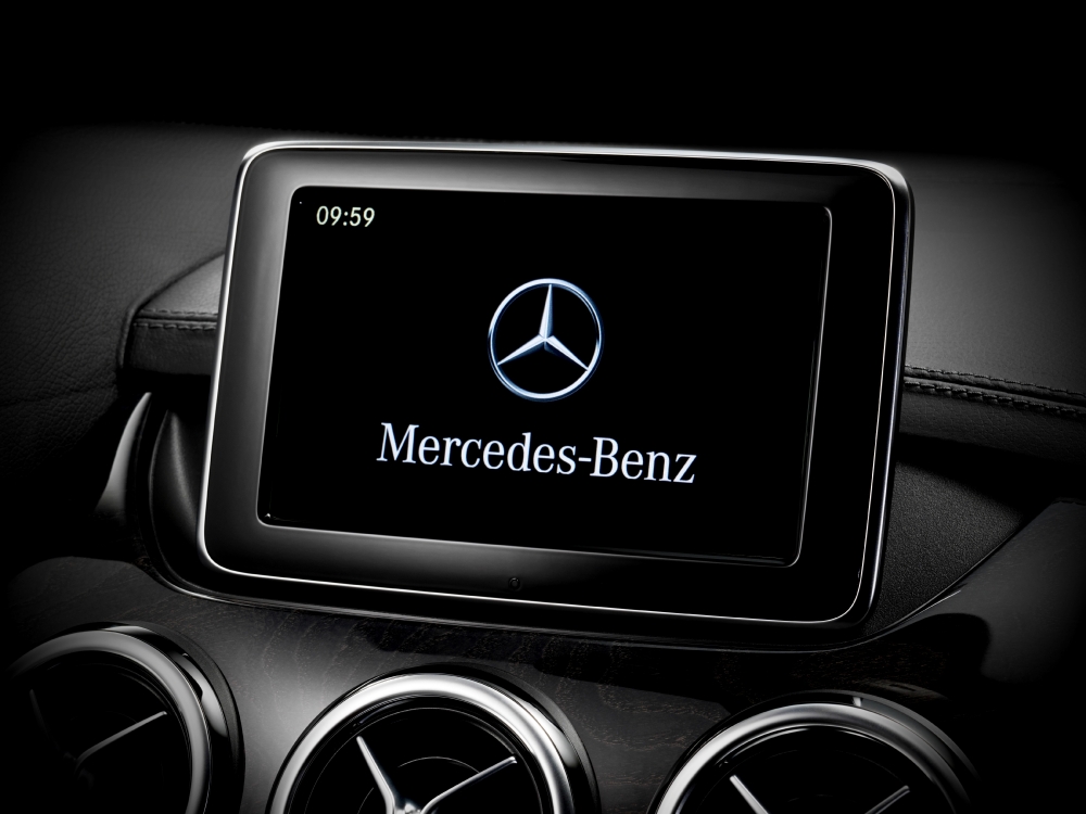 Nowy Mercedes Klasy B zaprasza do wnętrza 