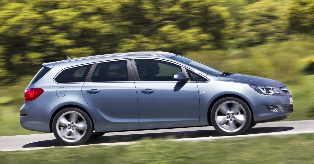 Astra Sports Tourer - premiera w Paryżu
