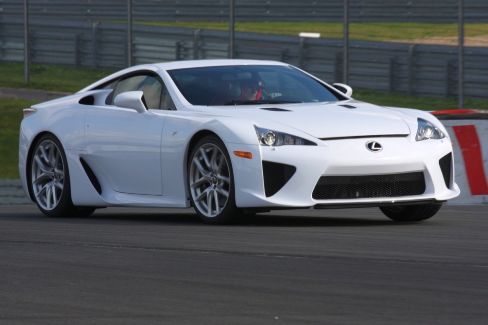 Lexus LFA jak jednorożec