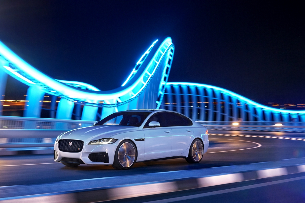 Nowy Jaguar XF oficjalnie