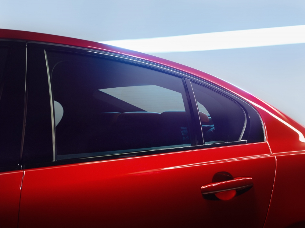 Jaguar XE: na podbój USA