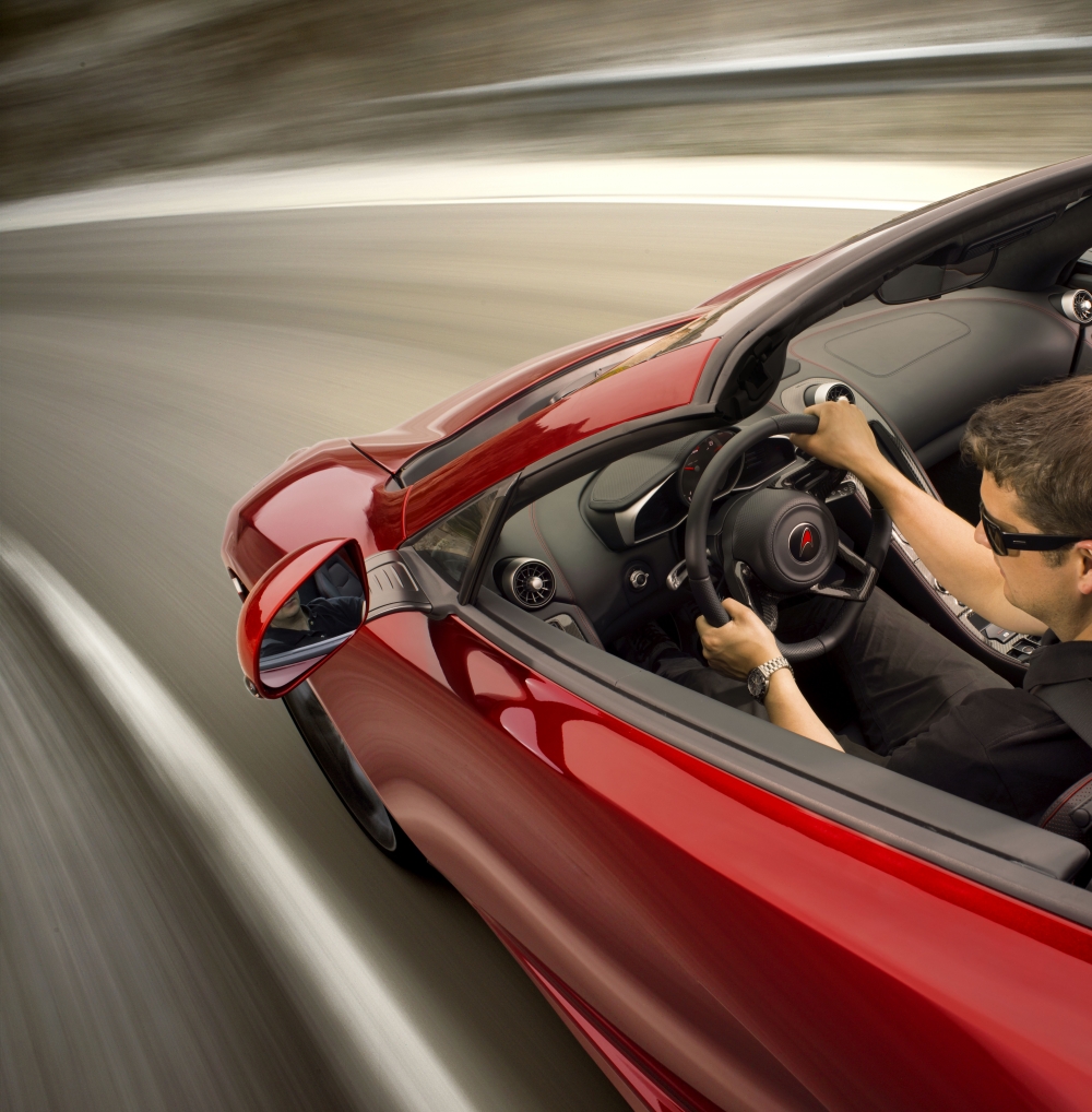 Nadchodzi MP4-12C Spider