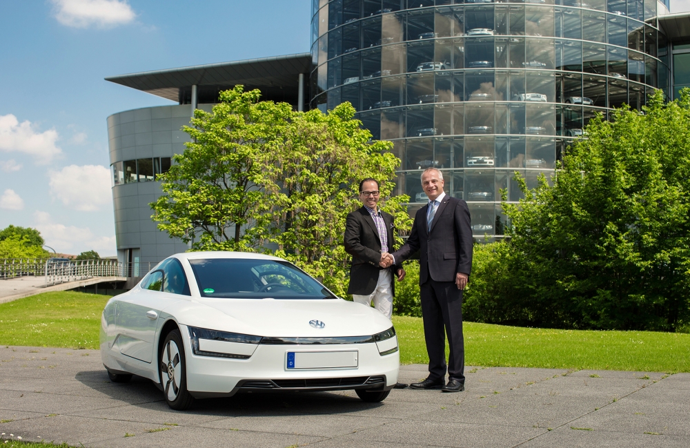 Pierwszy klient odebrał Volkswagena XL1