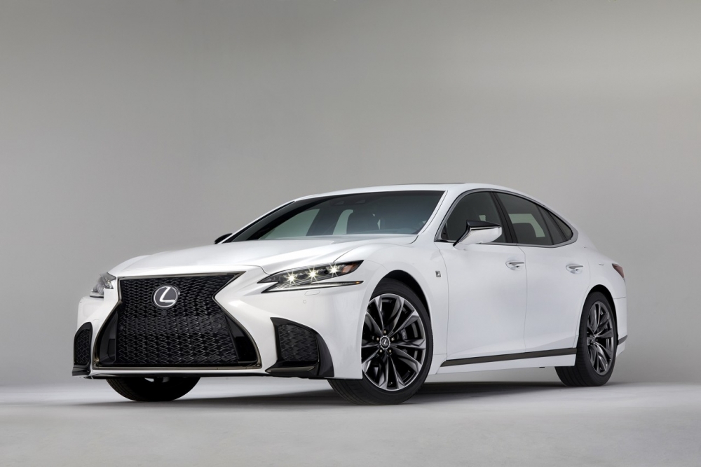 Lexus F czy F Sport - jest spora różnica 
