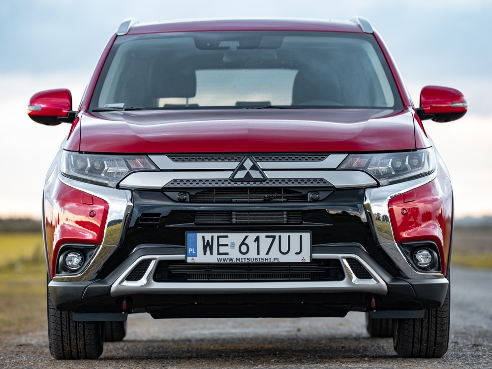 Odświeżone Mitsubishi Outlander 2019 już w salonach!