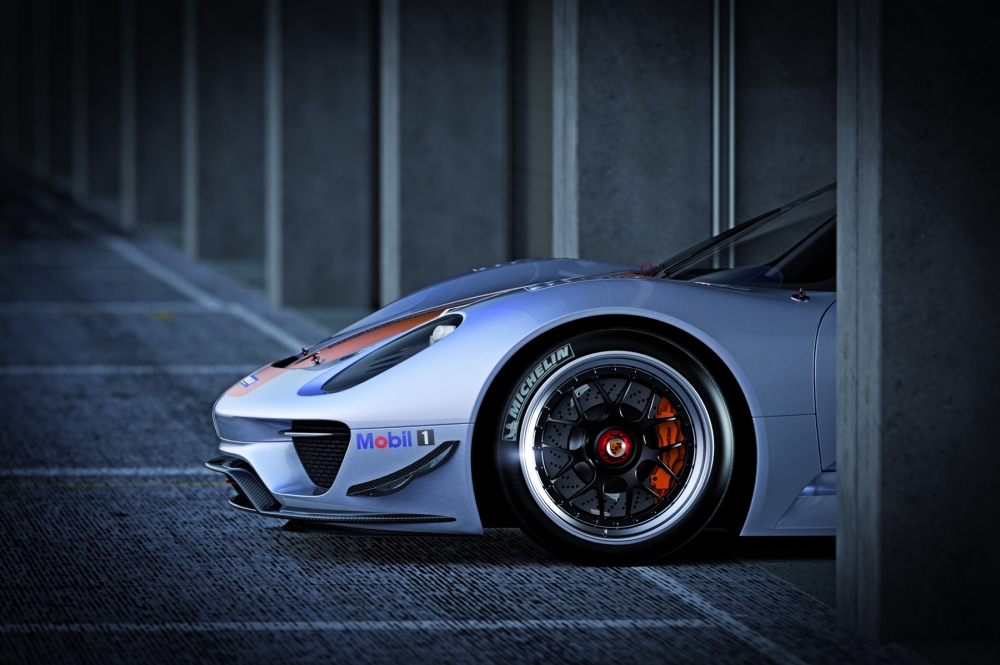 Prototyp 918 Spyder testowany na torze Nardo