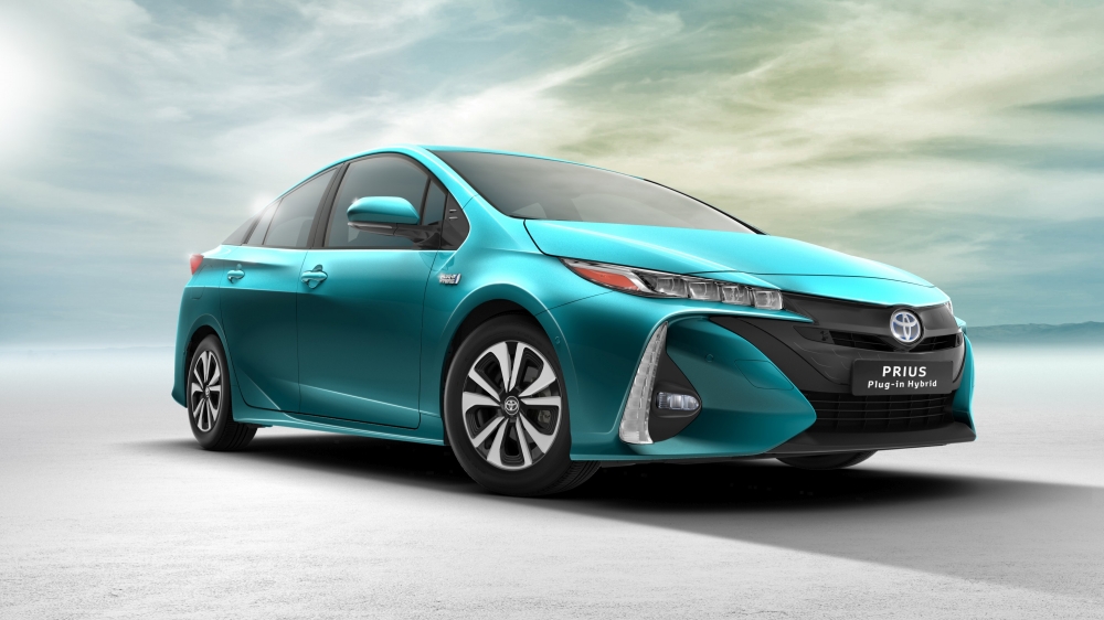 Toyota Prius Plug-in Hybrid i hybrydowy crossover Toyota C-HR na 21. Pikniku Naukowym