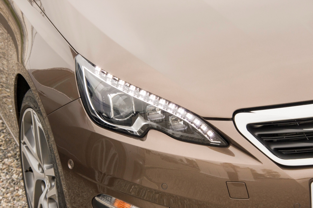 Peugeot 308 Samochodem Roku 2014