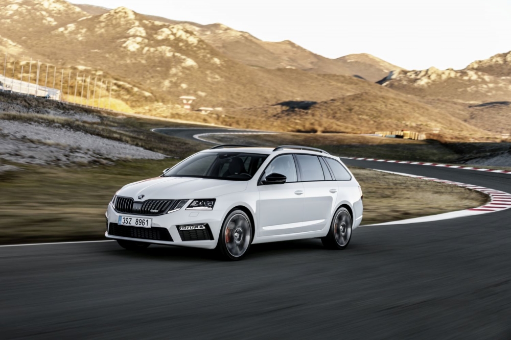 Polskie cenniki Skody Octavia RS i Octavia Laurin&Klement
