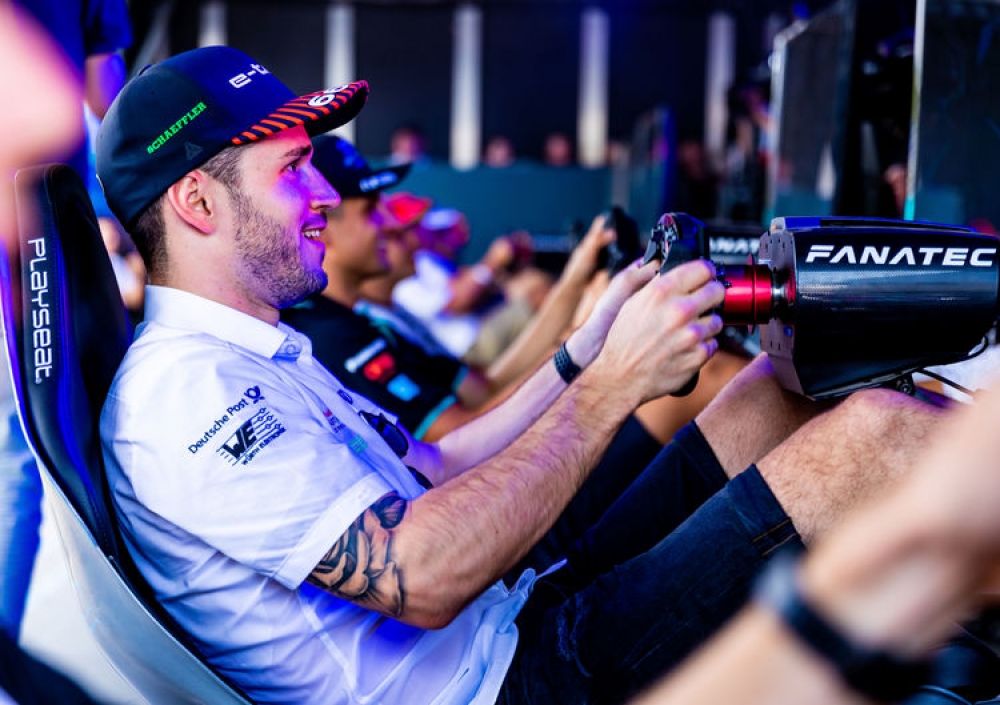 Formuła E: Daniel Abt i Lucas di Grassi wystartują w wyścigu w symulatorach