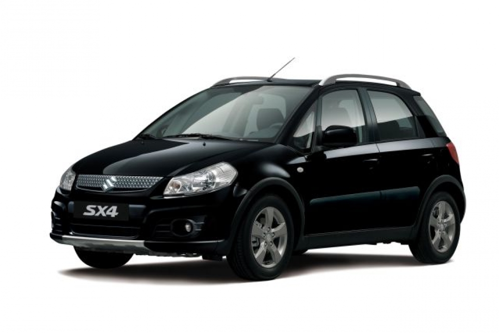 Suzuki SX4 Moonlight - w blasku księżyca