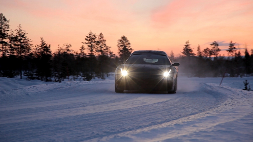 Ferrari wśród alpejskich szczytów 