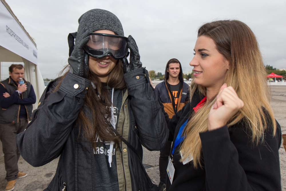Ford Driving Skills for Life - nieroztropne zachowania studentów
