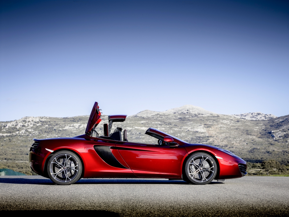 McLaren MP4-12C Spider oficjalnie
