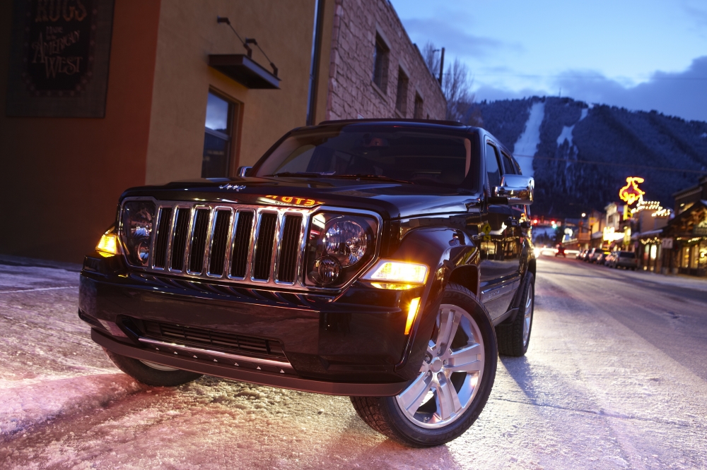 Jeep Cherokee 2011 - lifting legendy