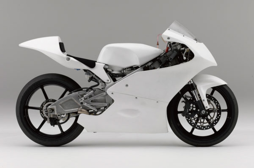 Oficjalne informacje - Honda NSF250R