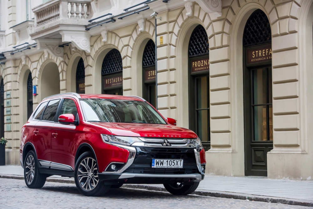 Mitsubishi Outlander Calligraphy w salonach