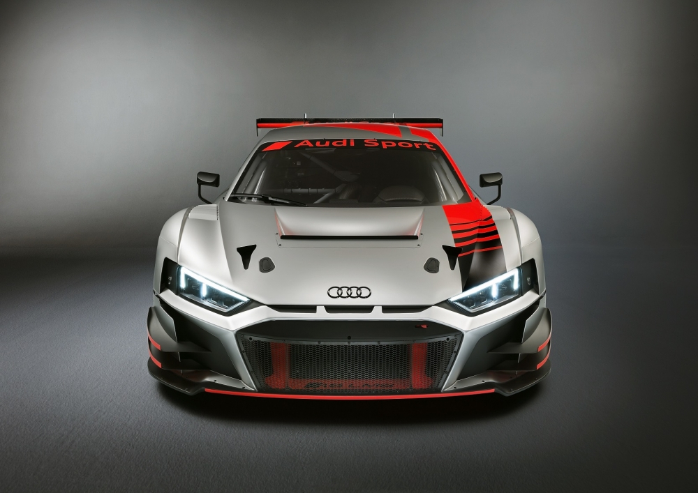 Światowa premiera w Paryżu: nowa wersja Audi R8 LMS stworzona z myślą o klientach