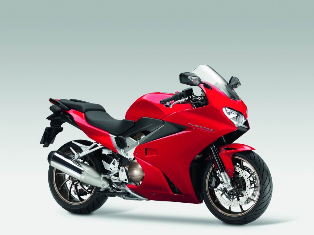 Motocyklowe nowości Hondy na rok 2014 - EICMA w Mediolanie