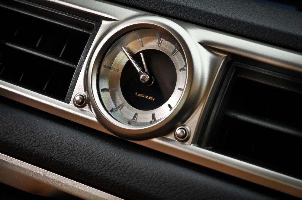 Lexus GS 450h ma piękne wnętrze