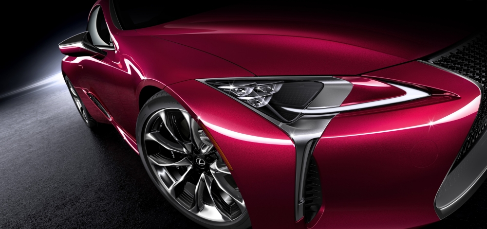 Lexus LC inspiruje haute couture