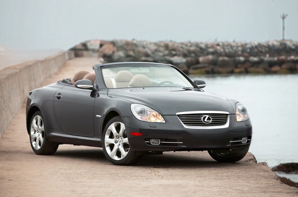Sportowe coupe Lexusa: od SC 300 do LC 500